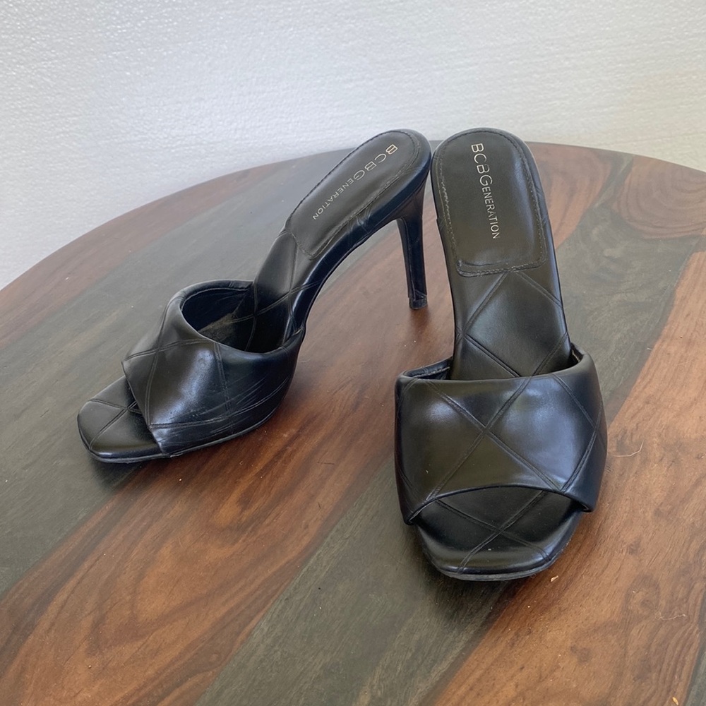 Black cushion heel